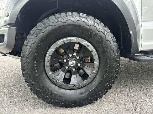 Used 2018 Ford F150 Raptor w/ Equipment Group 802A Luxury AWD/4WD image 20