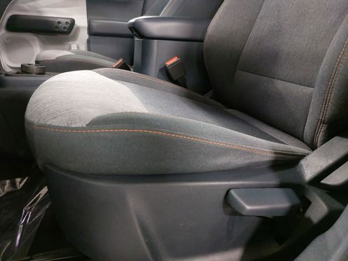 Used 2023 Ford Maverick XLT image 28