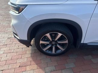 Used 2025 Honda Pilot Elite video 2