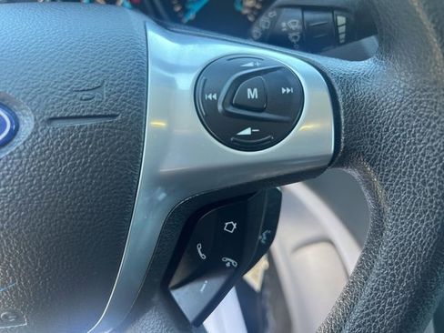 Used 2014 Ford Escape SE w/ Equipment Group 201A image 27