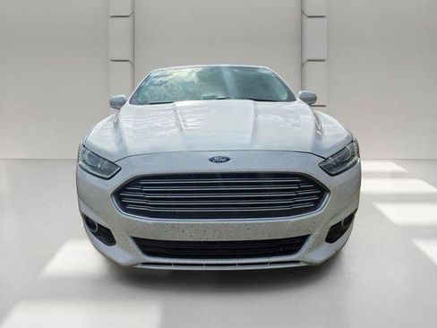 Used 2015 Ford Fusion Titanium FWD image 2