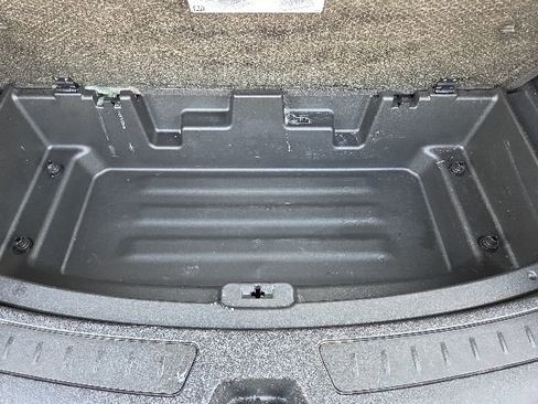 Used 2020 Buick Enclave Essence FWD image 44