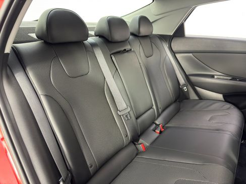 Used 2021 Hyundai Elantra Limited w/ Cargo Package image 38