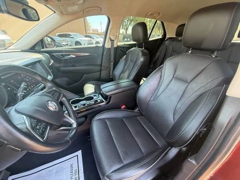 Used 2021 Buick Envision Essence w/ Sport Touring Package FWD image 17