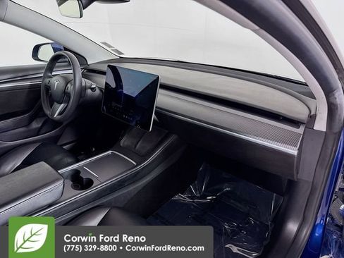 Used 2022 Tesla Model 3 Long Range AWD/4WD image 28