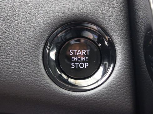 Used 2026 Nissan Armada SV RWD image 12