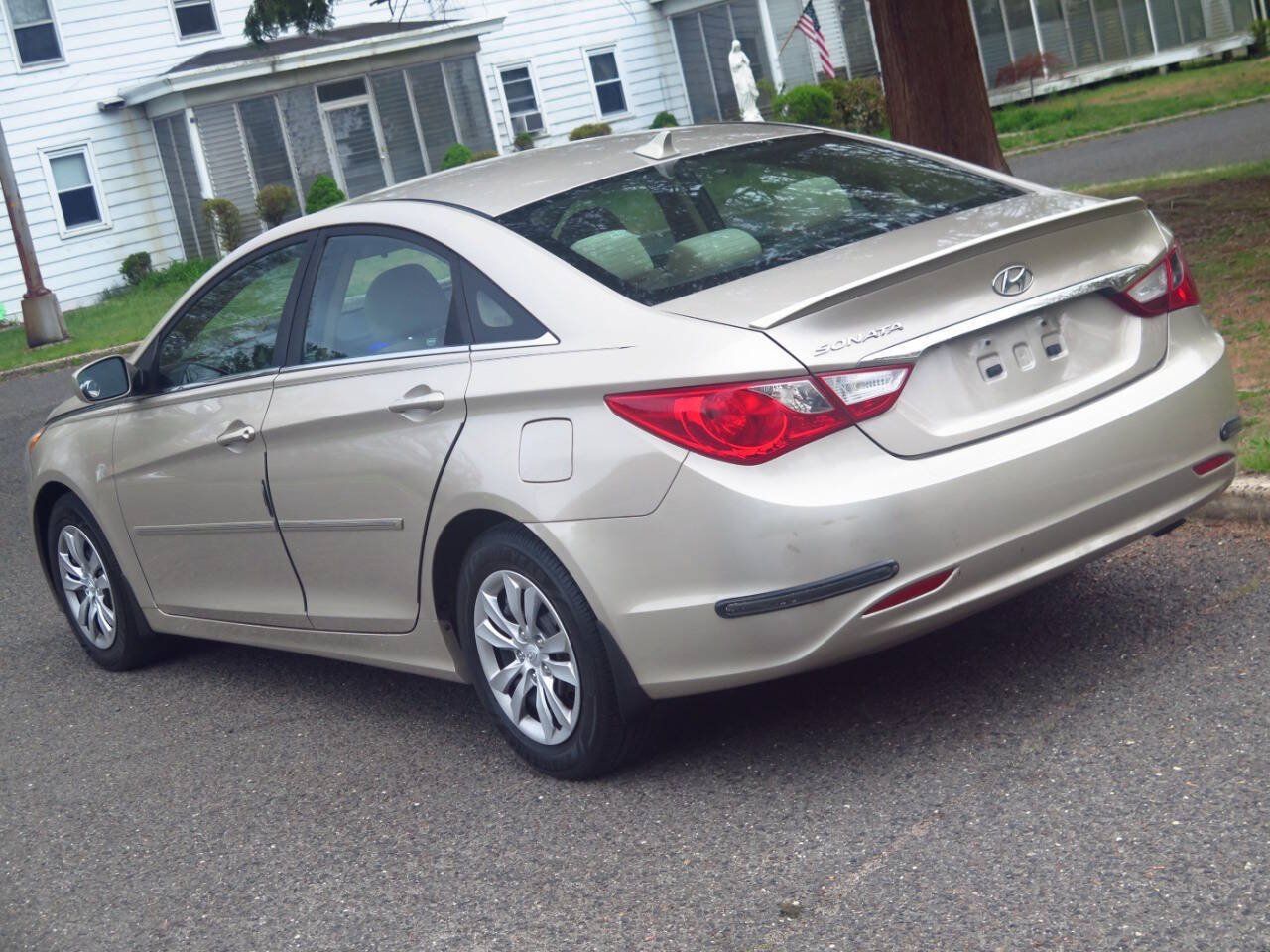 Used 2011 Hyundai Sonata GLS FWD image 29