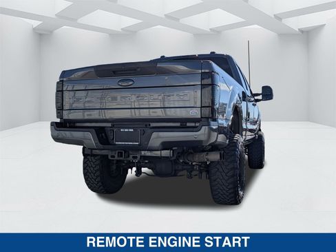 Used 2020 Ford F250 Lariat w/ Lariat Ultimate Package image 4