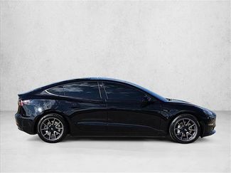 Used 2021 Tesla Model 3 Standard Range Plus RWD video 4