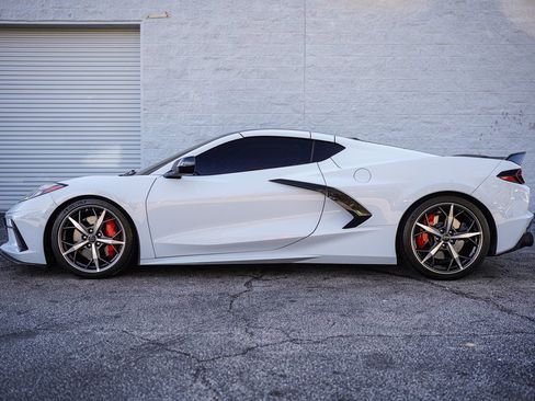 Used 2020 Chevrolet Corvette Stingray w/ 3LT Preferred Equipment Group image 10