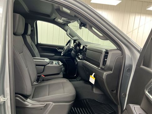 New 2026 Chevrolet Silverado 1500 LT image 22