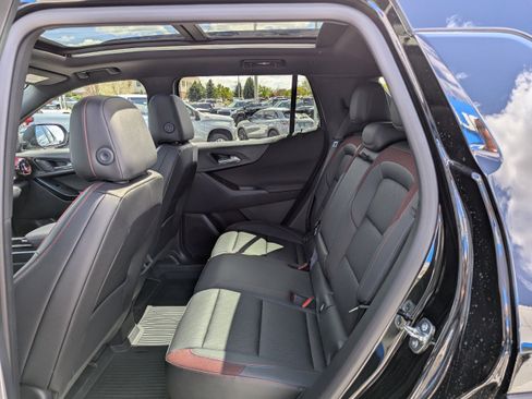 Certified 2026 Chevrolet Equinox RS w/ Convenience Package III image 34