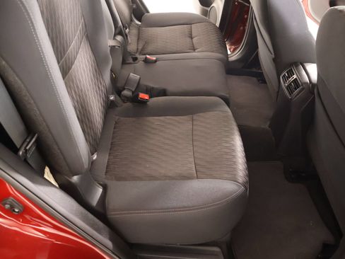 Used 2018 Nissan Rogue SV FWD image 14