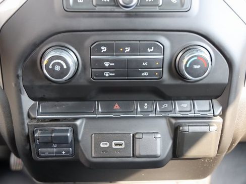 Certified 2022 Chevrolet Silverado 2500 W/T w/ WT Convenience Package image 17