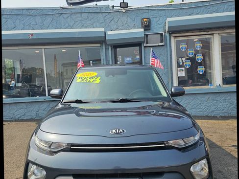 Used 2020 Kia Soul S image 1