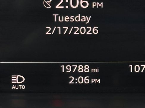 Used 2024 Audi Q3 2.0T Premium Plus image 12