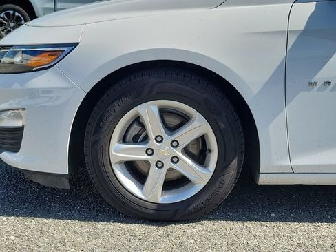 Certified 2024 Chevrolet Malibu LT FWD image 7