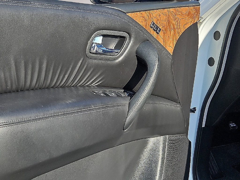 Used 2023 Nissan Armada SL RWD image 19