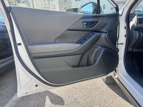 New 2024 Subaru Crosstrek 2.0i AWD/4WD image 12