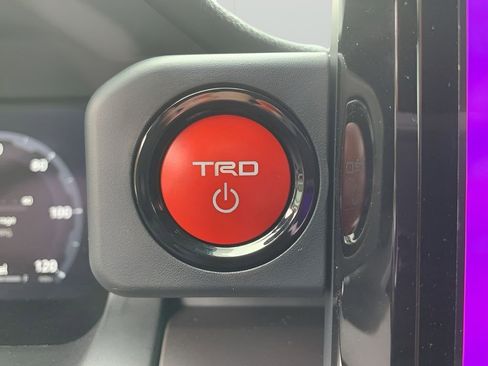 New 2025 Toyota Tacoma TRD Off-Road AWD/4WD image 23