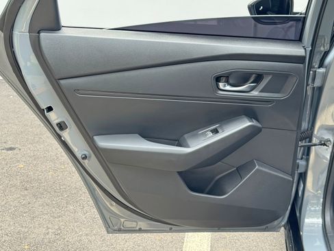 Used 2023 Honda Accord Sport image 39