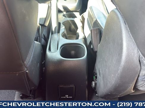 Used 2020 Chevrolet Trax LT w/ LT Convenience Package AWD/4WD image 39
