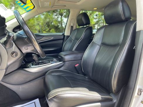 Used 2018 INFINITI QX60 FWD w/ Premium Plus Package image 12
