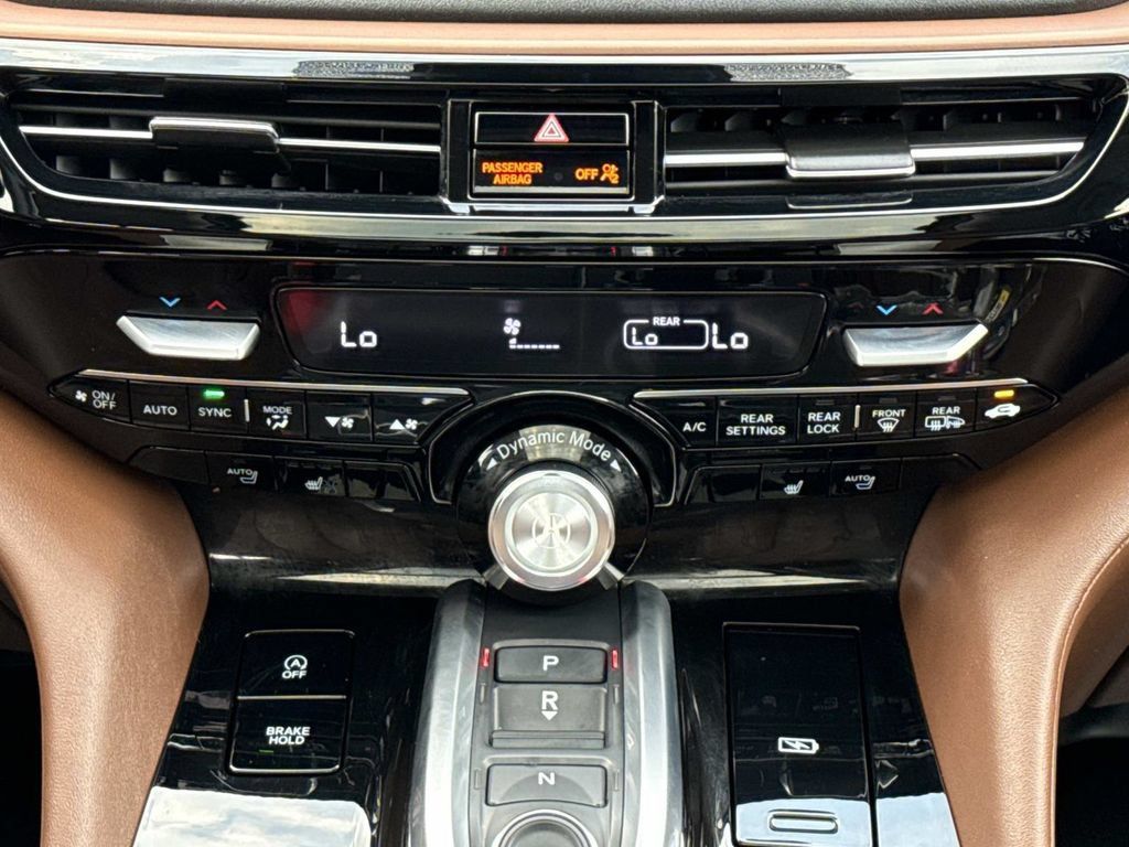 Used 2023 Acura MDX w/ Technology Package AWD/4WD image 16