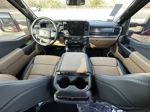 New 2026 Ford F250 Lariat w/ Lariat Premium Package AWD/4WD image 10