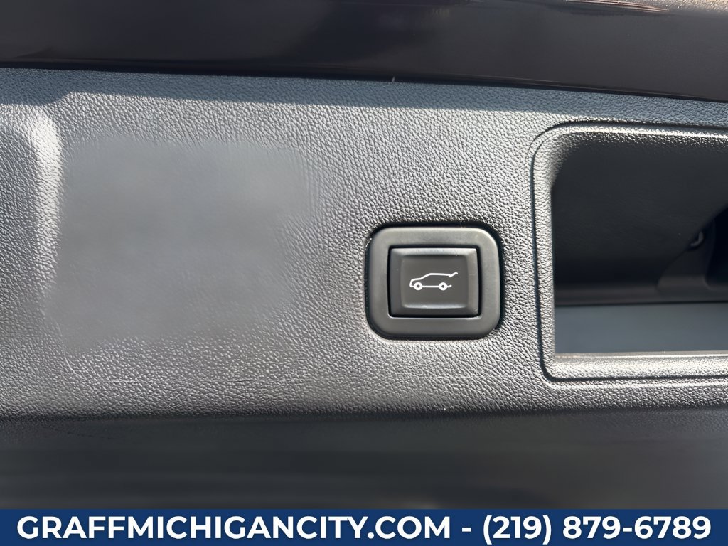 Used 2020 GMC Terrain SLE w/ Driver Convenience Package AWD/4WD image 37