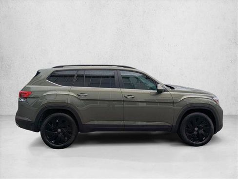 New 2026 Volkswagen Atlas SE FWD image 4