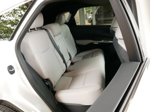 Used 2024 Lexus RX 350 Premium Plus w/ Convenience Package AWD/4WD image 3