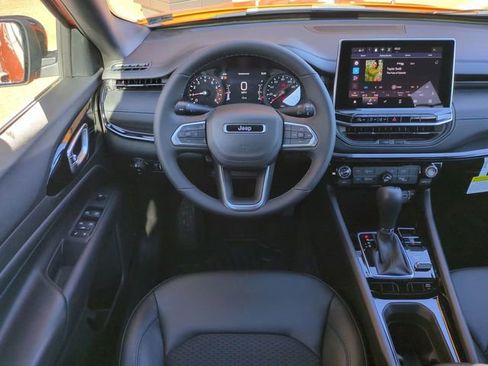 New 2026 Jeep Compass Latitude image 16