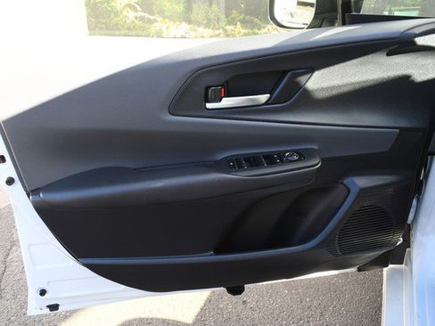 Certified 2024 Toyota Prius XLE image 13