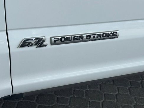 Used 2021 Ford F250 Lariat w/ Lariat Ultimate Package AWD/4WD image 20