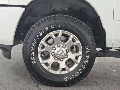 Used 2024 RAM 2500 Laramie w/ Safety Group AWD/4WD image 39