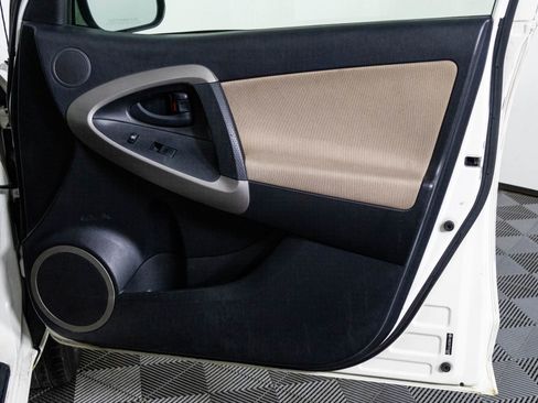 Used 2007 Toyota RAV4 4WD image 33