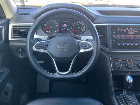 Used 2021 Volkswagen Atlas SE image 5