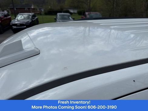 Used 2016 GMC Yukon SLE w/ Convenience Package image 7