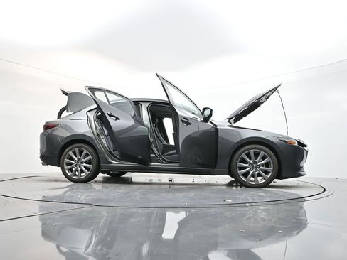 Used 2025 MAZDA MAZDA3 s image 41
