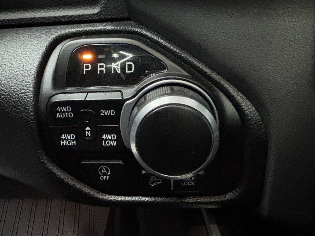 Used 2022 RAM 1500 Big Horn AWD/4WD image 26