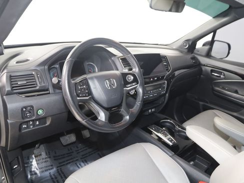 Used 2019 Honda Passport Touring image 25