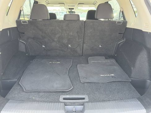 Used 2024 Nissan Rogue S AWD/4WD image 30