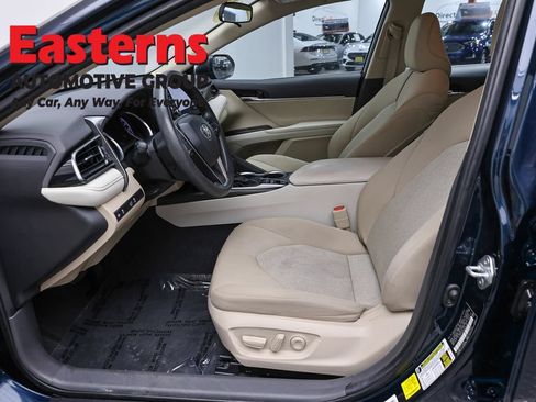 Used 2021 Toyota Camry LE FWD image 13