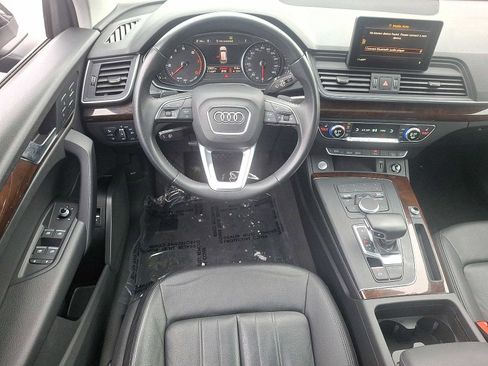 Used 2020 Audi Q5 2.0T Premium w/ Convenience Package image 21