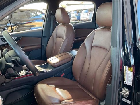 Used 2018 Audi Q7 2.0T Premium Plus w/ Premium Plus Package image 8