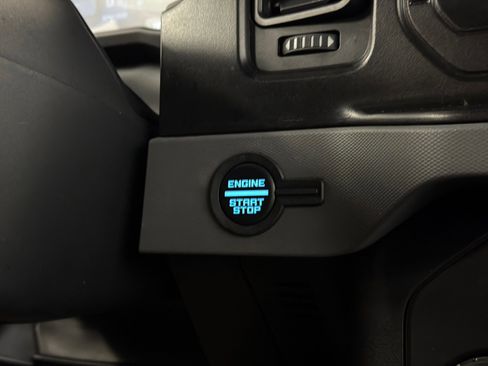 Used 2023 Ford Bronco 2-Door w/ Sasquatch Package image 24