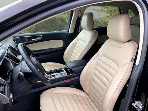Certified 2020 Ford Edge SEL FWD image 24