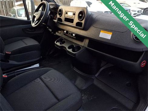 Used 2023 Mercedes-Benz Sprinter 3500 image 20