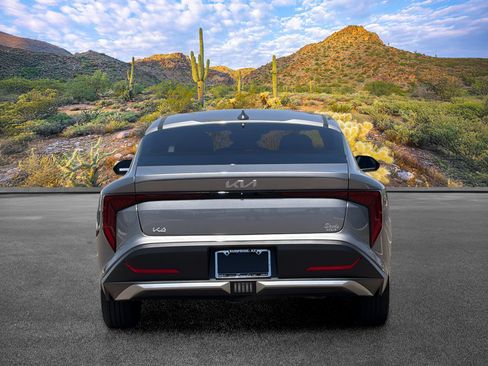 Certified 2025 Kia K4 FWD image 9